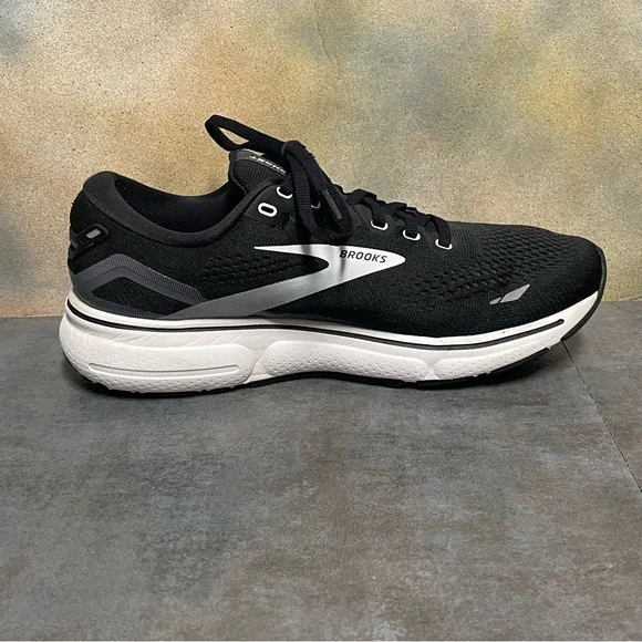 Brooks Ghost 15 1203501B012 Women's Black/White Running Shoes Size 9.5B - Picture 13 of 16